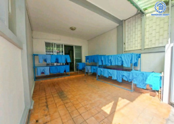 *****ทาวน์โฮมมือสองย่านกรุงเทพฯ ม.อัศวินการ์เด้น จรัญสนิทวงศ์45 #หลังมุม เนื้อที่ 19.3 ตร.ว. ฟังก์ชันจัดเต็ม 4 ห้องนอน 3 ห้องน้ำ 1 ที่จอดรถ ทาวน์โฮมพร้อมอยู่ บนทำเลคุ้มค่า เพียง 10 นาทีก็ถึงรถไฟฟ้าสายสีน้ำเงิน "สถานีบางขุนนนท์" ใกล้ทางด่วน "ศรรัช" จองเลย!